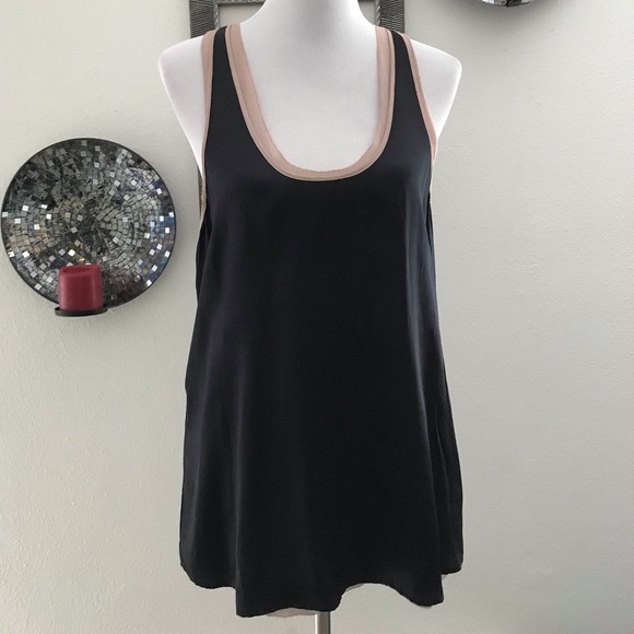 Banana Republic Tops - 💚 Banana Republic size L 💯 silk black and nude